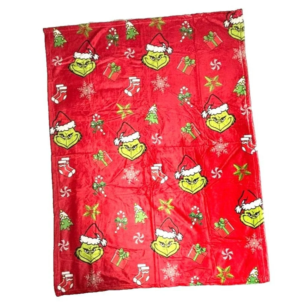 The Grinch Red Holiday Plush Throw Christmas Blanket 40